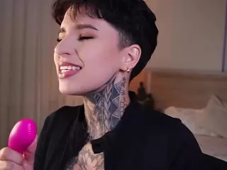 Alice Shazaham's Live Sex Cam Show