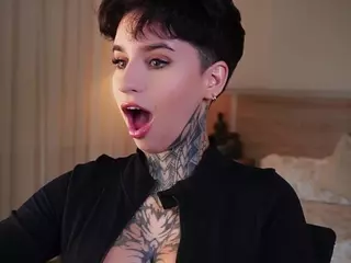 Alice Shazaham's Live Sex Cam Show