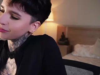 Alice Shazaham's Live Sex Cam Show