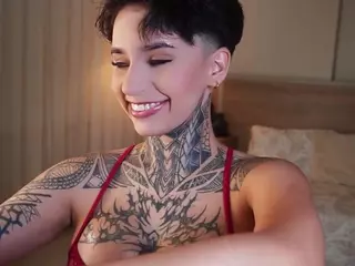Alice Shazaham's Live Sex Cam Show