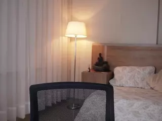 Alice Shazaham's Live Sex Cam Show