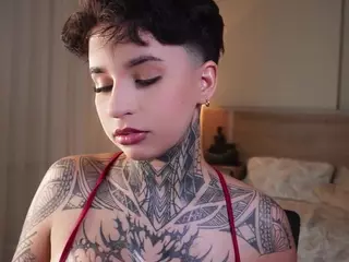 Alice Shazaham's Live Sex Cam Show