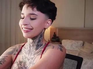 Alice Shazaham's Live Sex Cam Show