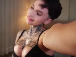Alice Shazaham's Live Sex Cam Show