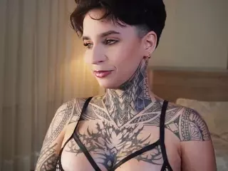 Alice Shazaham's Live Sex Cam Show
