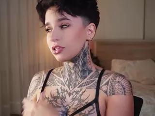 Alice Shazaham's Live Sex Cam Show