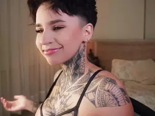 Alice Shazaham's Live Sex Cam Show