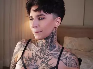 Alice Shazaham's Live Sex Cam Show