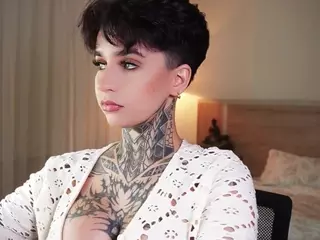Alice Shazaham's Live Sex Cam Show
