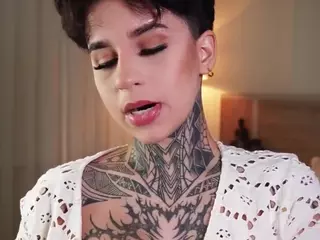 Alice Shazaham's Live Sex Cam Show