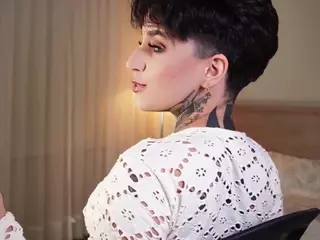 Alice Shazaham's Live Sex Cam Show