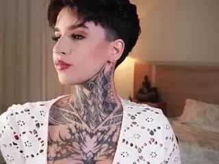 Alice Shazaham's Live Sex Cam Show