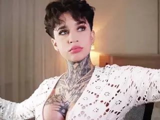 Alice Shazaham's Live Sex Cam Show