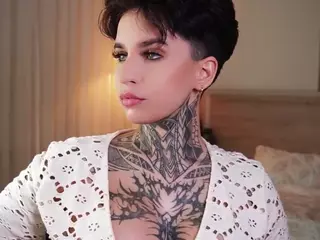 Alice Shazaham's Live Sex Cam Show
