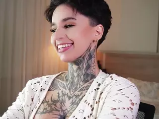 Alice Shazaham's Live Sex Cam Show