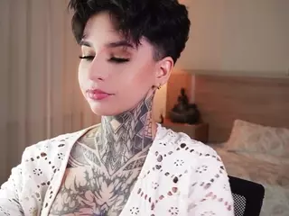 Alice Shazaham's Live Sex Cam Show