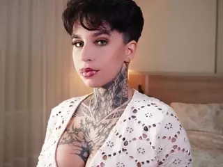 Alice Shazaham's Live Sex Cam Show