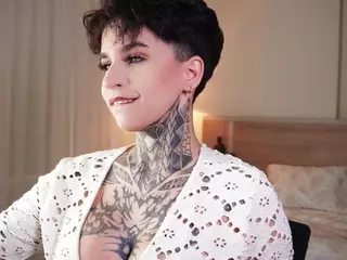 Alice Shazaham's Live Sex Cam Show