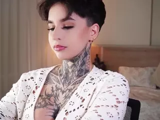 Alice Shazaham's Live Sex Cam Show