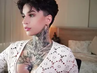 Alice Shazaham's Live Sex Cam Show