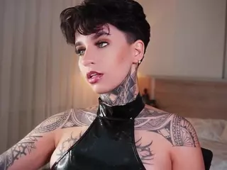 Alice Shazaham's Live Sex Cam Show
