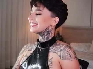 Alice Shazaham's Live Sex Cam Show