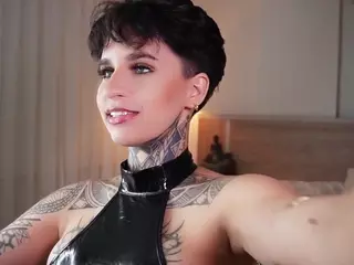 Alice Shazaham's Live Sex Cam Show