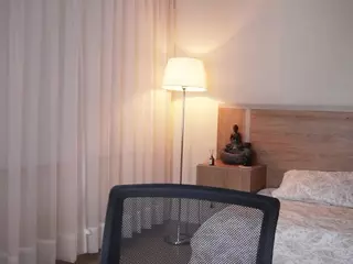 Alice Shazaham's Live Sex Cam Show
