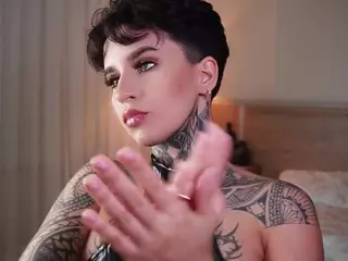 Alice Shazaham's Live Sex Cam Show