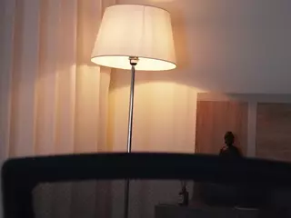 Alice Shazaham's Live Sex Cam Show