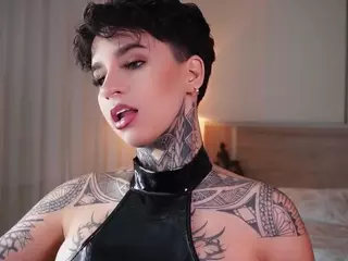 Alice Shazaham's Live Sex Cam Show