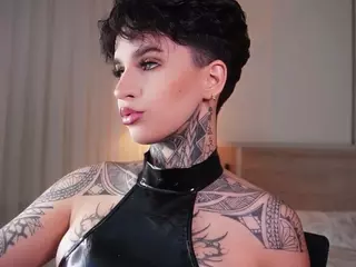 Alice Shazaham's Live Sex Cam Show