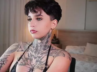 Alice Shazaham's Live Sex Cam Show