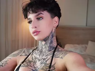 Alice Shazaham's Live Sex Cam Show