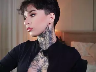 Alice Shazaham's Live Sex Cam Show