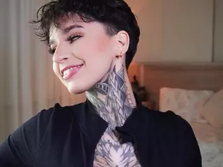 Alice Shazaham's Live Sex Cam Show