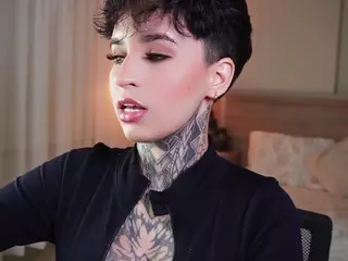 Alice Shazaham's Live Sex Cam Show