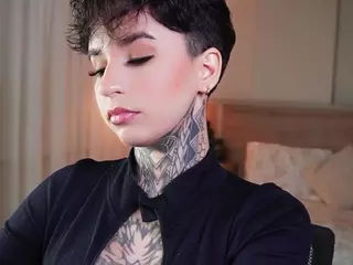 Alice Shazaham's Live Sex Cam Show