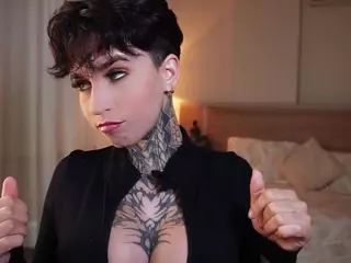 Alice Shazaham's Live Sex Cam Show