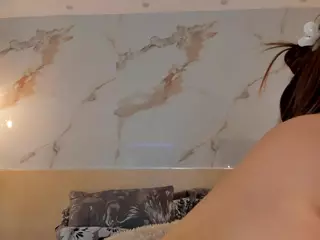 Lea Thompson's Live Sex Cam Show