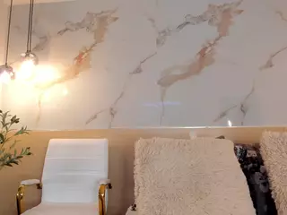 Lea Thompson's Live Sex Cam Show