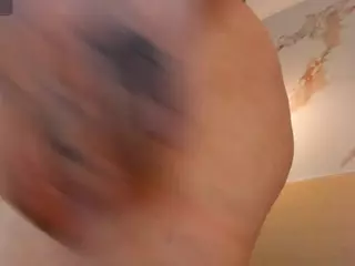 Lea Thompson's Live Sex Cam Show