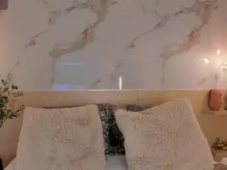 Lea Thompson's Live Sex Cam Show