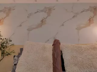 Lea Thompson's Live Sex Cam Show