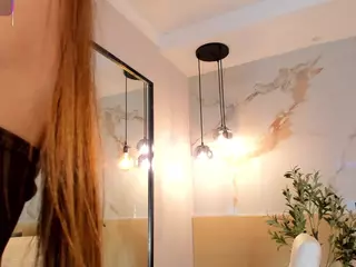 Lea Thompson's Live Sex Cam Show