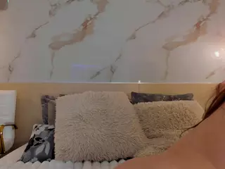 Lea Thompson's Live Sex Cam Show