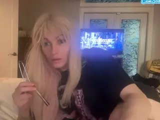 Crumbalina's Live Sex Cam Show
