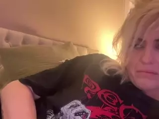 Crumbalina's Live Sex Cam Show