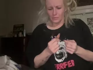 Crumbalina's Live Sex Cam Show