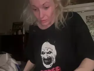 Crumbalina's Live Sex Cam Show